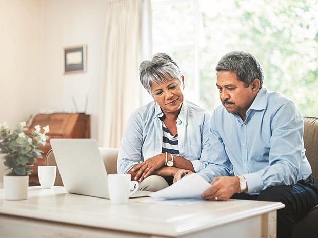 5 Best Investment Options for Senior Citizens in India in 2021