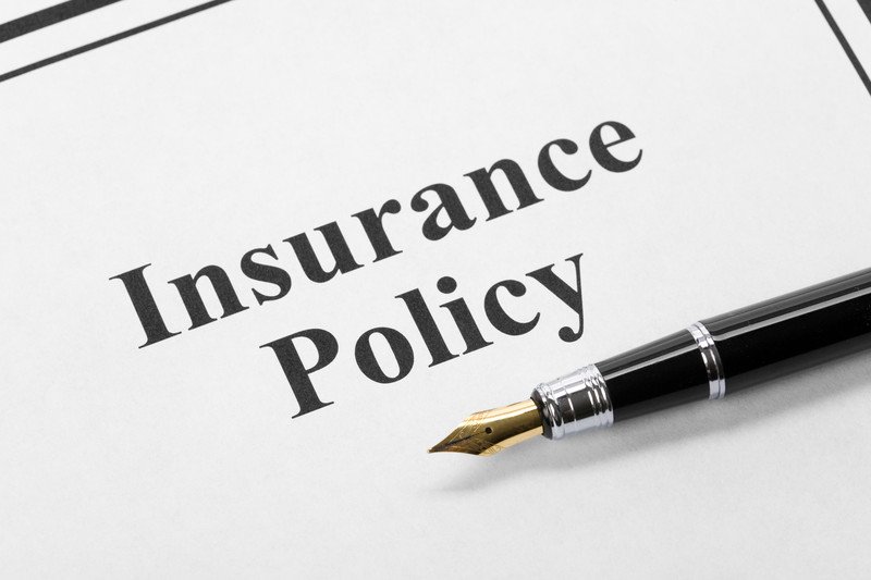 7 Essential factors you should consider while choosing a life insurer