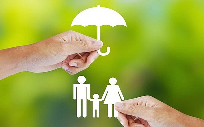 NRI Term Insurance Plans in India: Know Features, Benefits & Best Plans