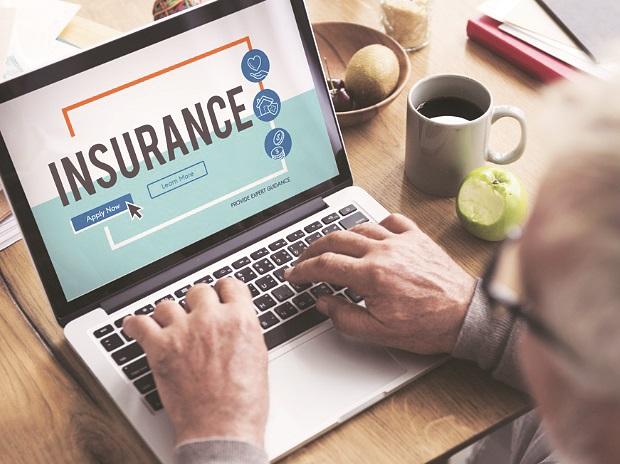 8 Factors you should consider while purchasing a best term insurance plan